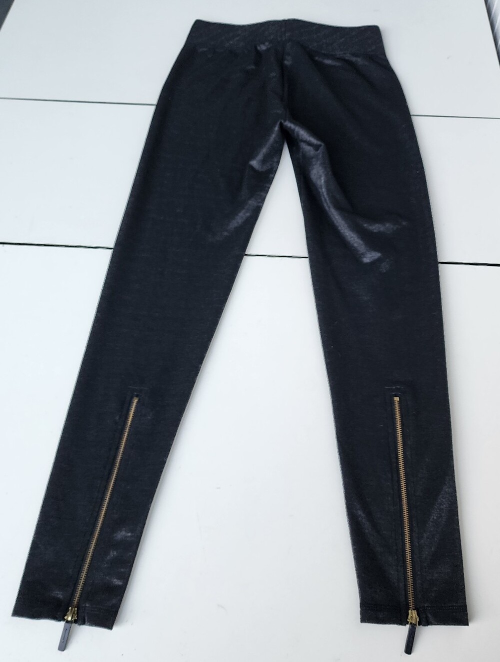 Serena Williams Women’s Sparkly Black Leggings With Zipper Detail On Back Leg S